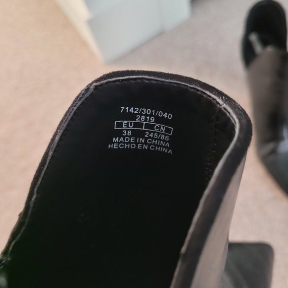 NWOT Zara Black Ankle Boots Size 7.5 - Picture 5 of 6